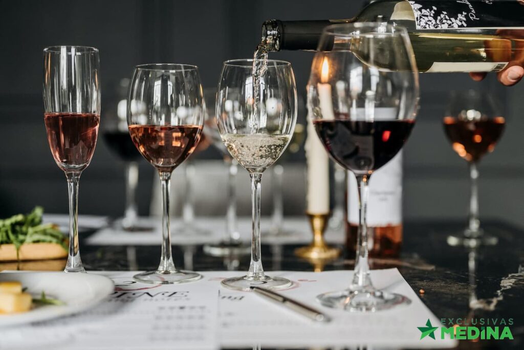 vino tinto y blanco exclusivas medina